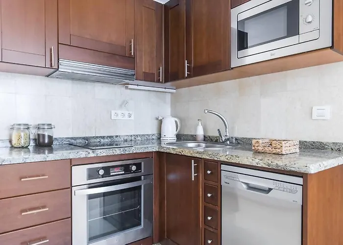 Magnifica Vivienda En La Playa De Las Canteras Апартаменти *